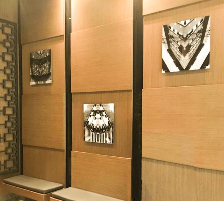 Front-right wall of lobby